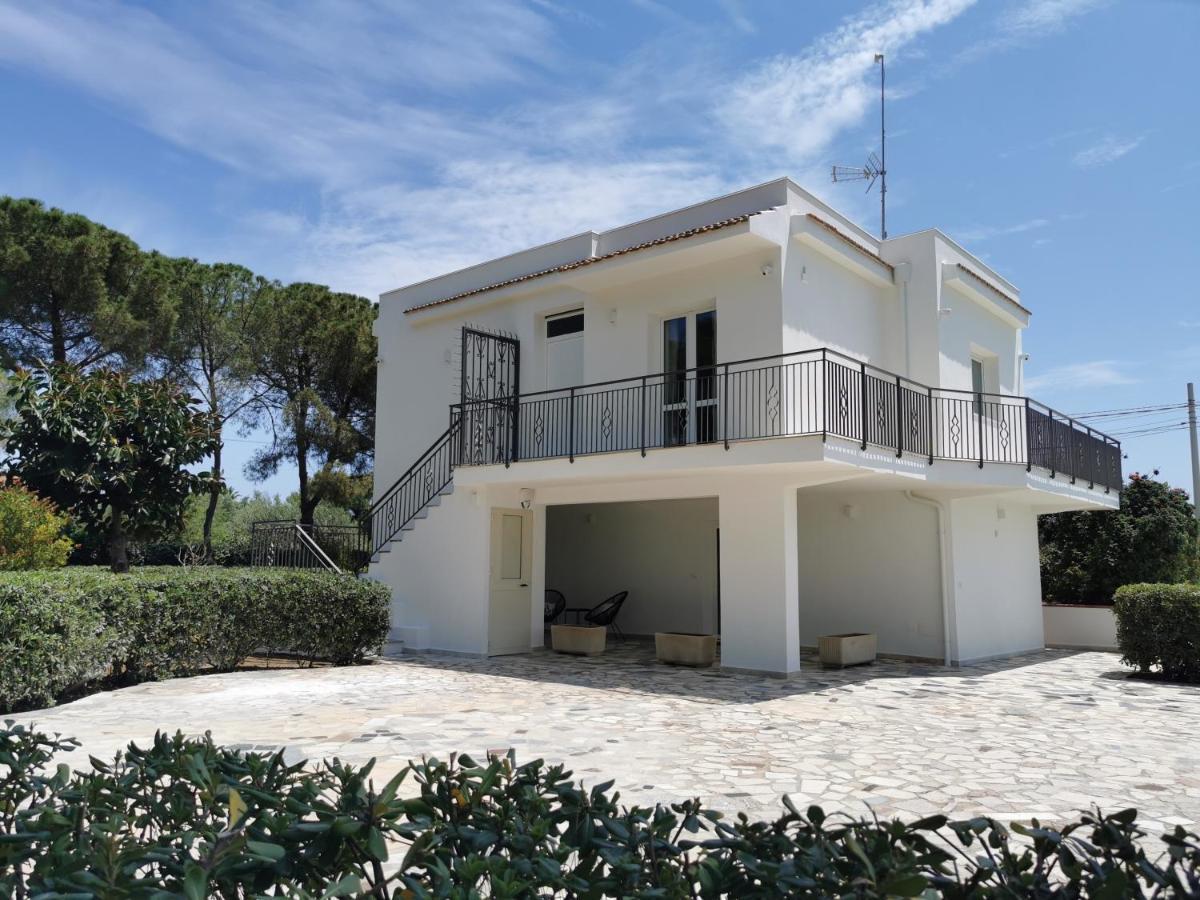 Villa Mar Lido di Noto エクステリア 写真