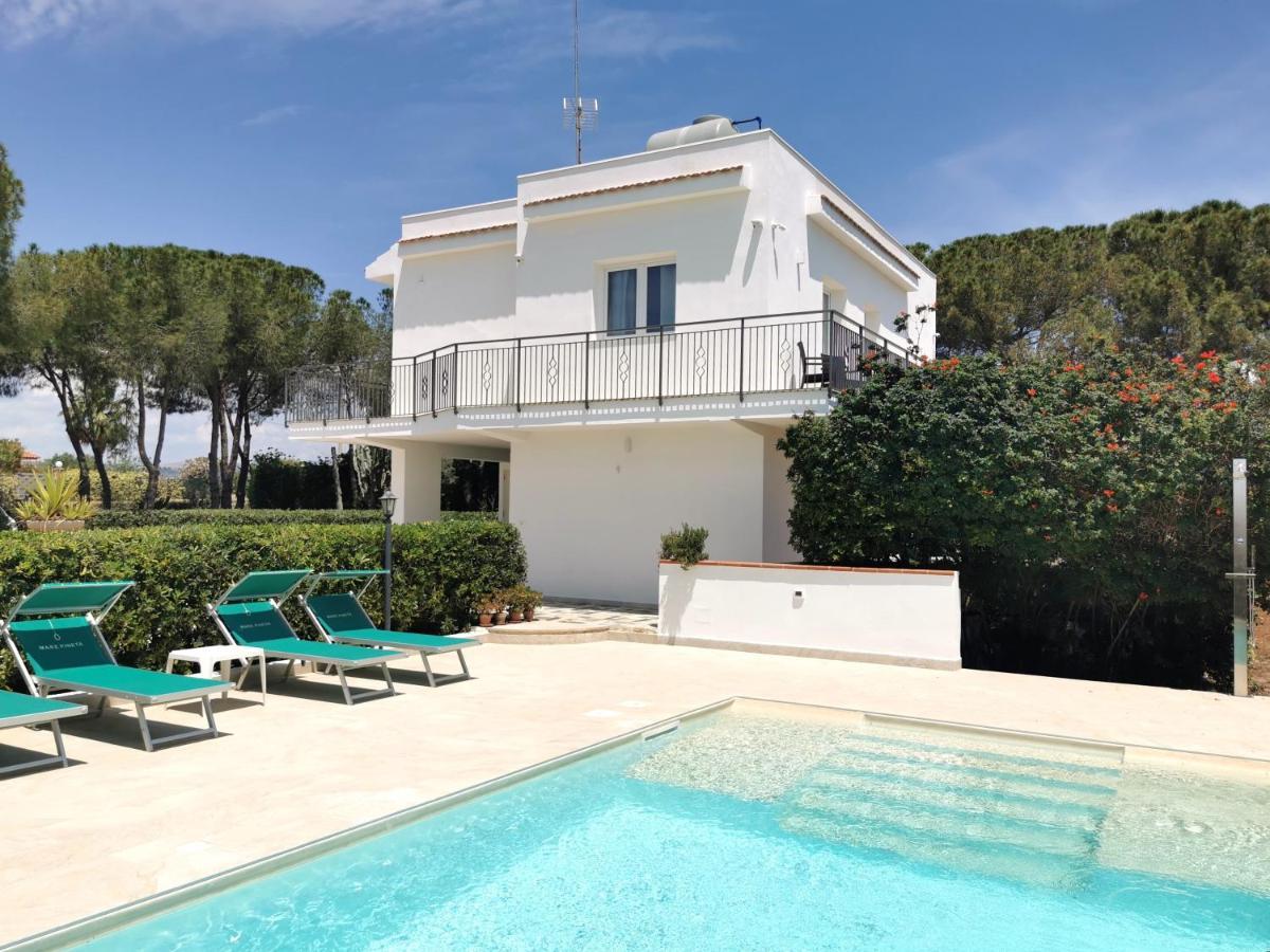 Villa Mar Lido di Noto エクステリア 写真